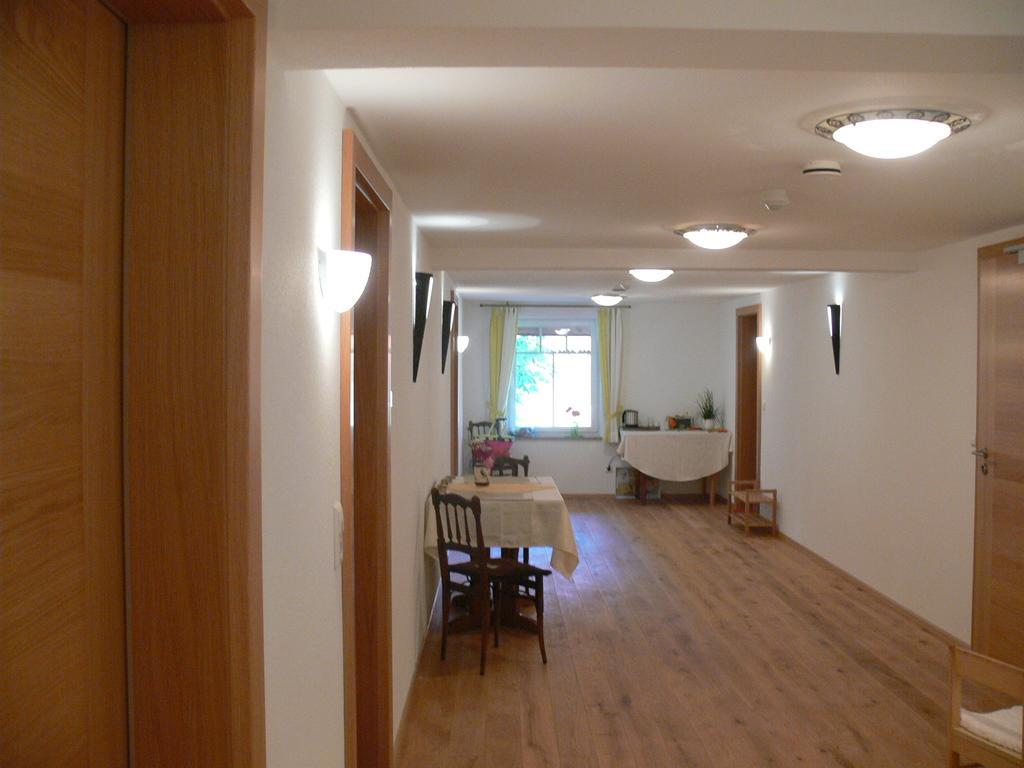 Ferienhof Roesch 바트 부르자흐 객실 사진